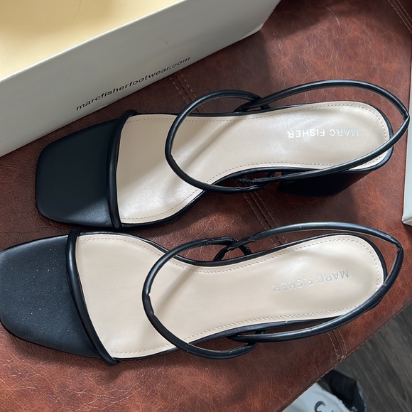 Marc Fisher Black Heels - Picture 5 of 5